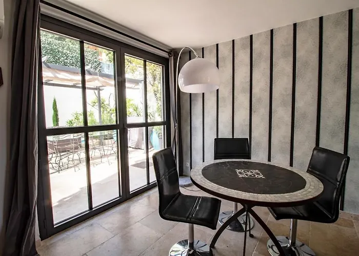 Le Clos Des Anges Quarto em Acomodações Particulares Cogolin